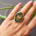 Real flower ring, black resin ring, plant ring, nature resin ring, nature jewelry, resin jewelry, unique resin rings, botanical jewelry - Image 5