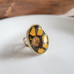 Real dried flower ring, pressed flower jewelry, nature jewelry, resin ring, handmade jewelry gift, gift for nature lovers, unique gift - Image 4